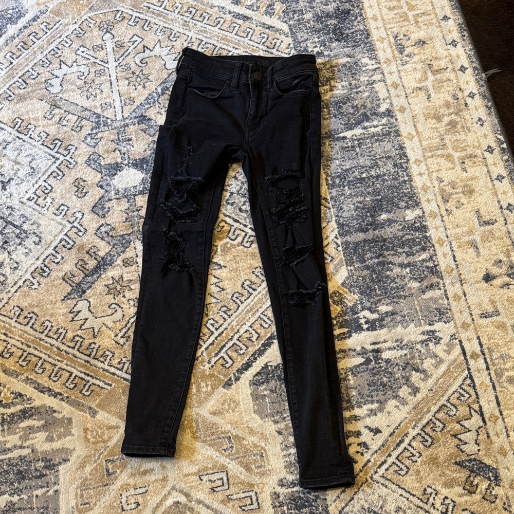 American Eagle Outfitters Black Distressed Skinny Jeans